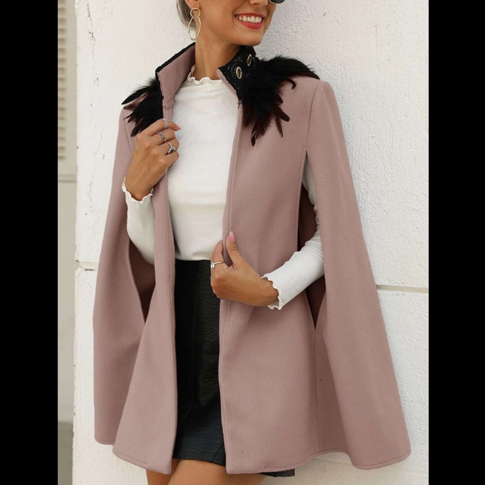 Blush Pink Feather Cape S Coat Jacket High Collar Rhinestone Ring Decor